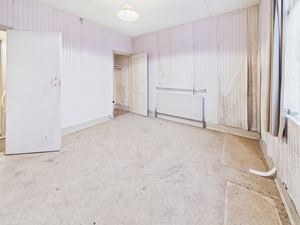 Bedroom 1 A- click for photo gallery